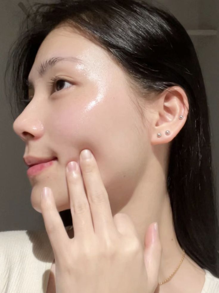 8 Skincare Mistakes You Might Be Making Without Even Knowing It (and How to Fix Them Like a Glow Queen)