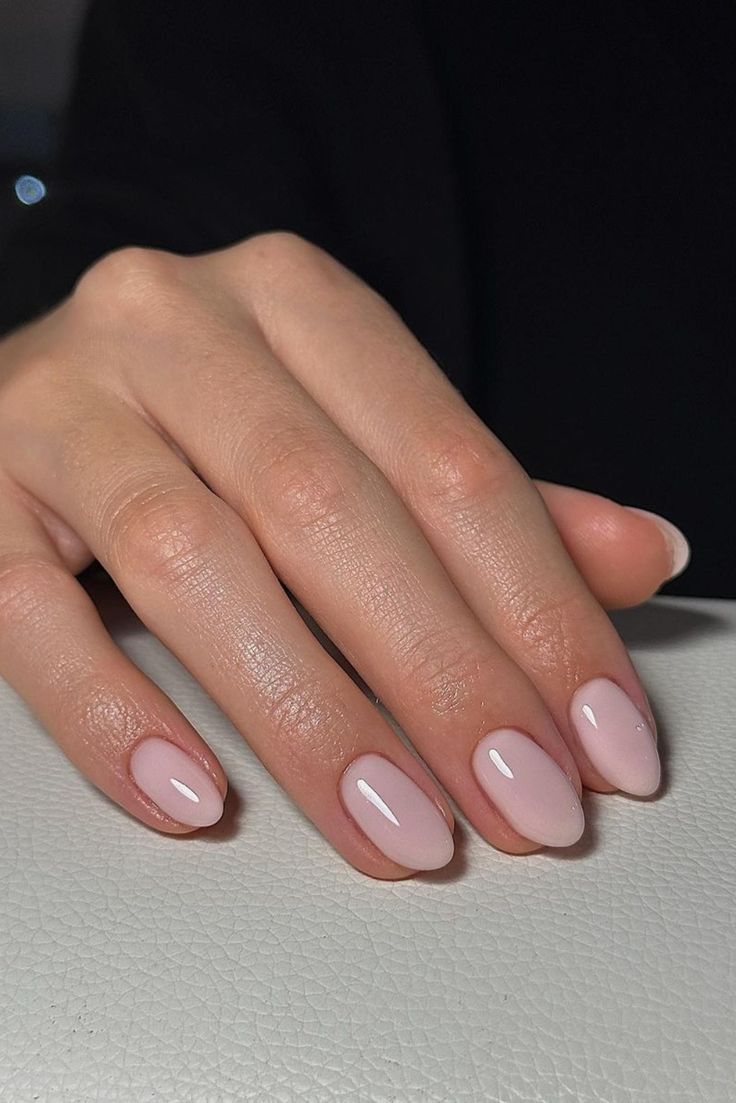 💅 20 Nail Designs That Scream “Soft Girl” Energy