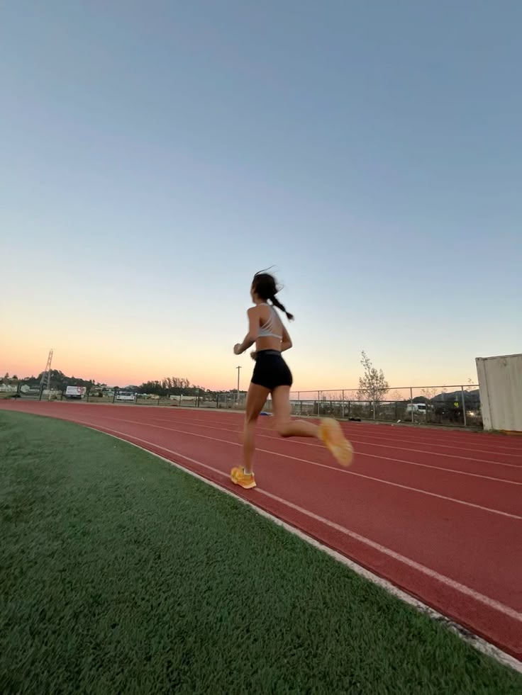 Sports That Make You Feel Strong & Feminine 💪💗