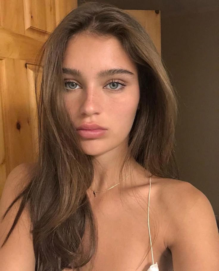 💄 My No-Makeup Makeup Look for Glowing Skin in 5 Minutes